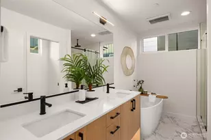 914 A 15th Ave, Seattle, WA 98122 - Photo 4