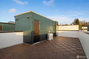 914 A 15th Ave, Seattle, WA 98122 - Photo 24