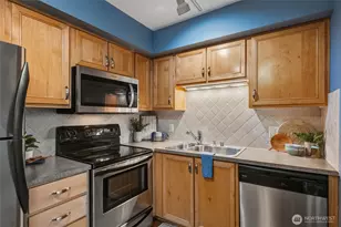 960 Harris Ave, Bellingham, WA 98225 - Photo 8