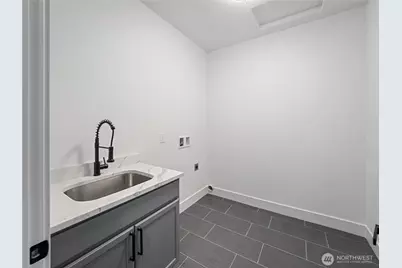 123 S McNeely Street, Buckley, WA 98321 - Photo 36