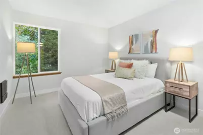 13717 Linden Avenue N #313, Seattle, WA 98133 - Photo 10