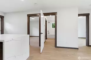 1281 Admirals Dr, Coupeville, WA 98236 - Photo 8