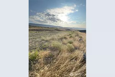 501 Urban Industrial Way, East Wenatchee, WA 98802 - Photo 10