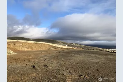 501 Urban Industrial Way, East Wenatchee, WA 98802 - Photo 2