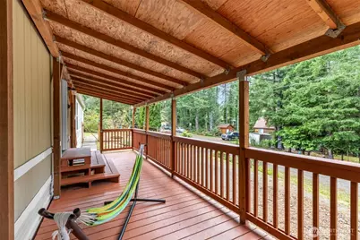 369 W Tahuyeh Drive, Bremerton, WA 98312 - Photo 2