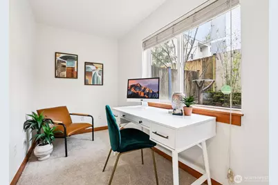 9523 Ashworth Avenue N #C, Seattle, WA 98103 - Photo 18