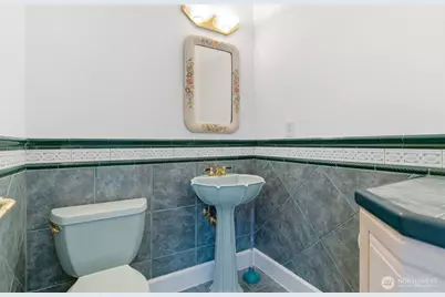 457 E Victor Road, Belfair, WA 98528 - Photo 12