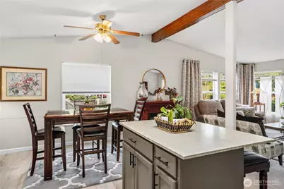 517 NW Silver Meadow Lane, Bremerton, WA 98311 - Photo 8