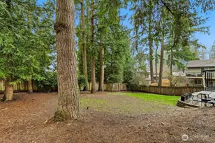 16130 SE Newport Way, Bellevue, WA 98006 - Photo 30