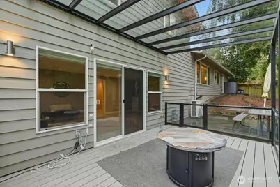 16130 SE Newport Way, Bellevue, WA 98006 - Photo 26