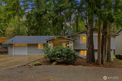 16130 SE Newport Way, Bellevue, WA 98006 - Photo 32