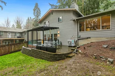 16130 SE Newport Way, Bellevue, WA 98006 - Photo 28