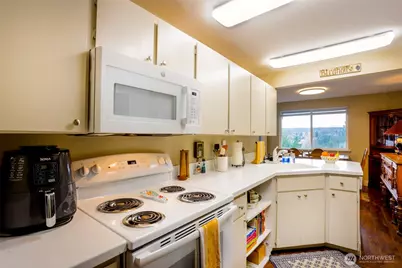 20161 Viking Crest Loop NE #5-301, Poulsbo, WA 98370 - Photo 6