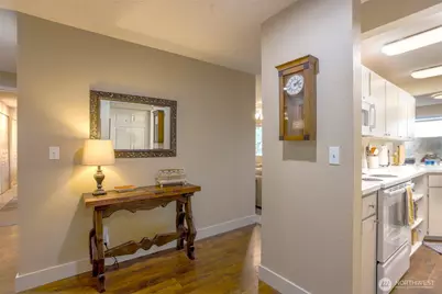 20161 Viking Crest Loop NE #5-301, Poulsbo, WA 98370 - Photo 2