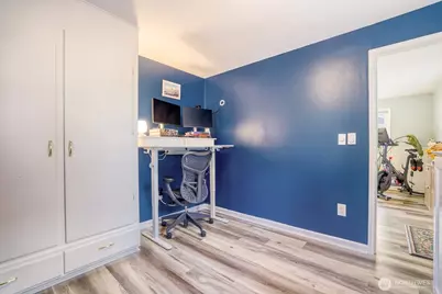 4034 NE 109th Street, Seattle, WA 98125 - Photo 14