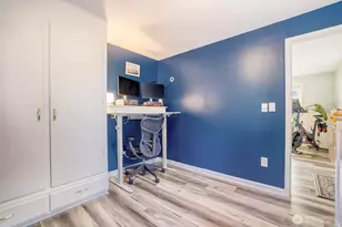 4034 NE 109th St, Seattle, WA 98125 - Photo 14