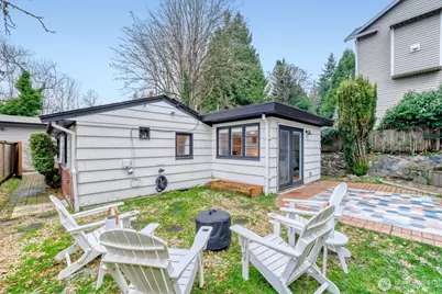 4034 NE 109th Street, Seattle, WA 98125 - Photo 26