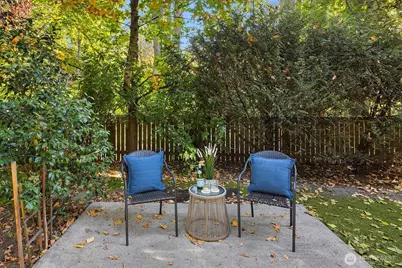 112 9th Lane #112, Kirkland, WA 98033 - Photo 18