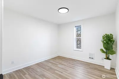 3209 Hoyt Avenue #201, Everett, WA 98201 - Photo 14