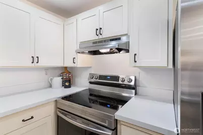 3209 Hoyt Avenue #201, Everett, WA 98201 - Photo 6