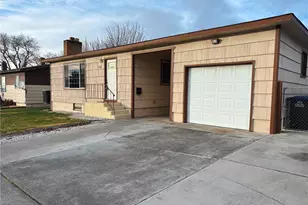 426 E Brown Ave, Moses Lake, WA 98837 - Photo 2