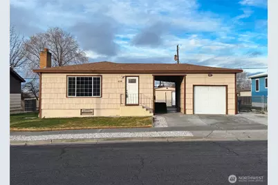 426 E Brown Avenue, Moses Lake, WA 98837 - Photo 1