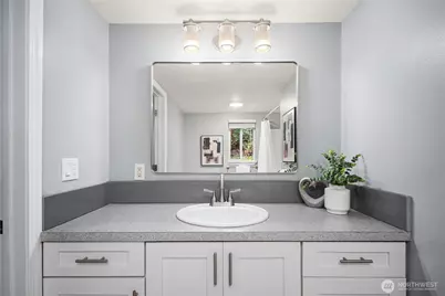 595 Newport Way NW #A2, Issaquah, WA 98027 - Photo 12