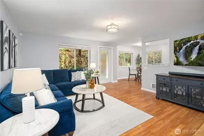 595 Newport Way NW #A2, Issaquah, WA 98027 - Photo 1