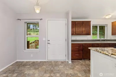 126 Burchett Road, Onalaska, WA 98570 - Photo 8