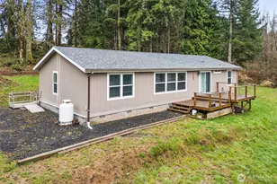 126 Burchett Rd, Onalaska, WA 98570 - Photo 2