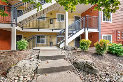 12601 SE 41st Place #C102, Bellevue, WA 98006 - Photo 24