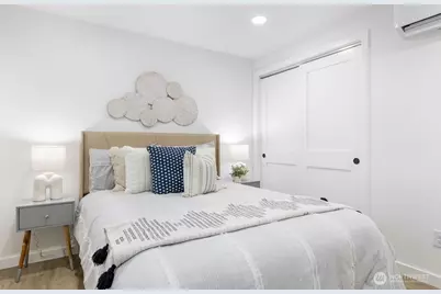 1101 Vashon Court NE, Renton, WA 98059 - Photo 12