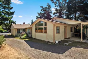 1515 3rd St, Kirkland, WA 98033 - Photo 2