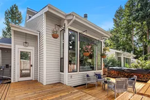 1400 Bellevue Way SE, Bellevue, WA 98004 - Photo 2