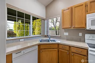 2213 N Villard St, Tacoma, WA 98406 - Photo 10