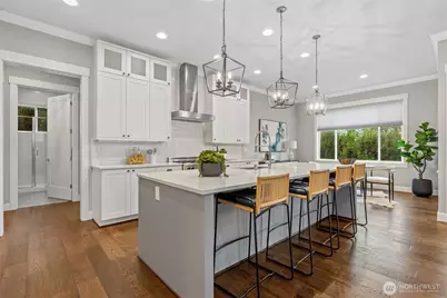 3303 NE 7th Street, Renton, WA 98056 - Photo 6