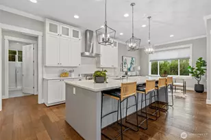 3303 NE 7th St, Renton, WA 98056 - Photo 6