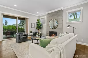 3303 NE 7th St, Renton, WA 98056 - Photo 2