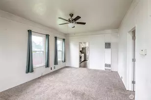 324 H St SE, Auburn, WA 98002 - Photo 6