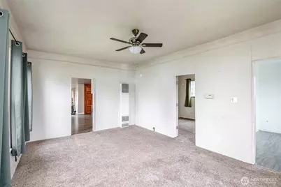 324 H Street SE, Auburn, WA 98002 - Photo 8