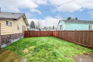 324 H St SE, Auburn, WA 98002 - Photo 24