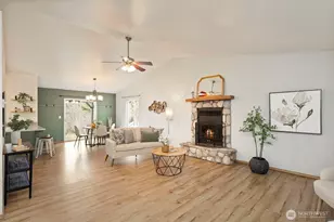 421 NE Cutlass Way, Belfair, WA 98528 - Photo 6