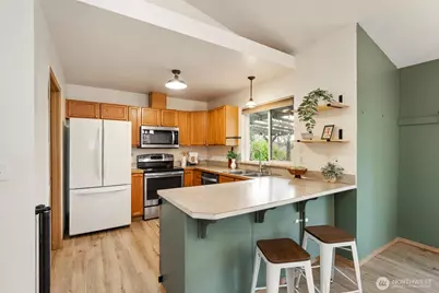 421 NE Cutlass Way, Belfair, WA 98528 - Photo 10