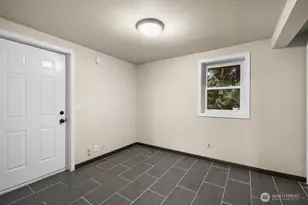 4706 Picnic Point Rd, Edmonds, WA 98026 - Photo 14