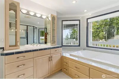 457 E Victor Road, Belfair, WA 98528 - Photo 18