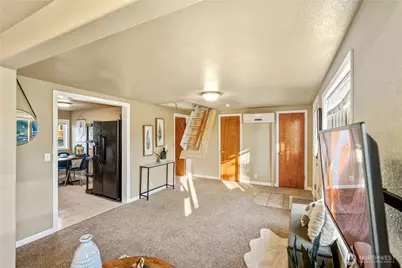 613 Hancock Street, Port Townsend, WA 98368 - Photo 2