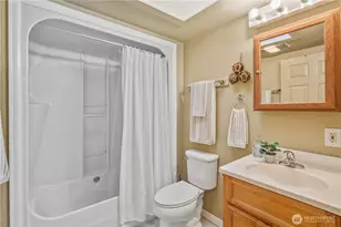 613 Hancock St, Port Townsend, WA 98368 - Photo 16