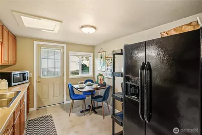 613 Hancock Street, Port Townsend, WA 98368 - Photo 8