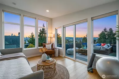 3625 Wallingford Avenue N #B, Seattle, WA 98103 - Photo 2