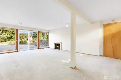 8840 NE 24th Street, Clyde Hill, WA 98004 - Photo 36